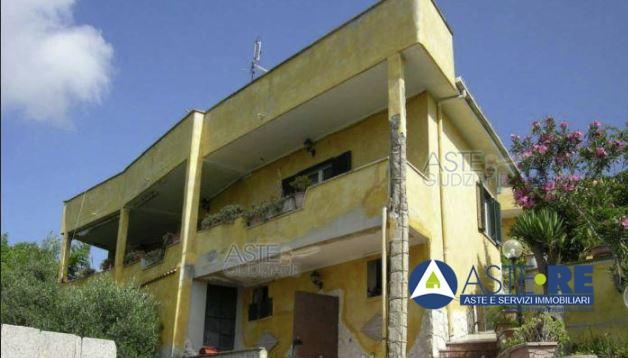 casa indipendente in vendita ad Ardea