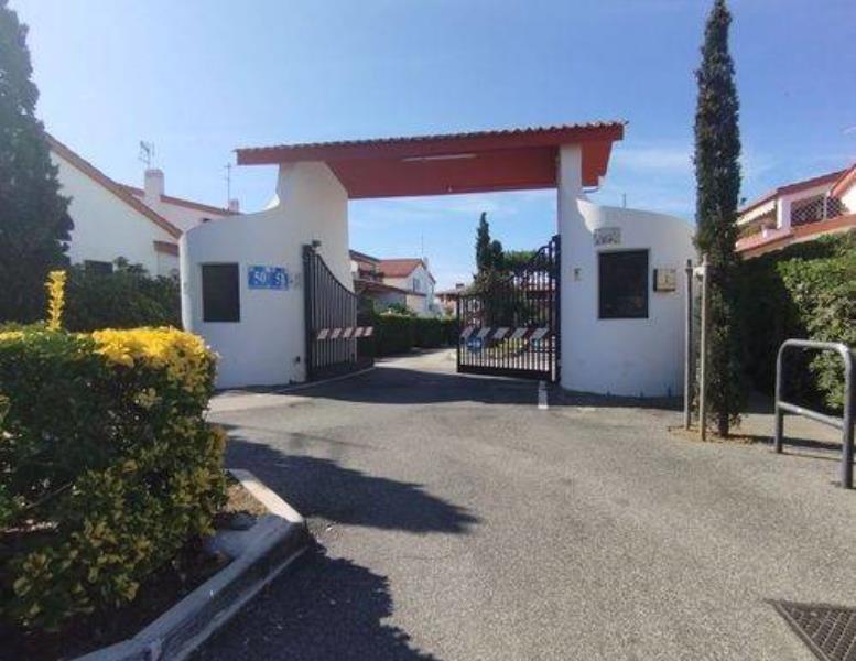 casa indipendente in vendita ad Ardea