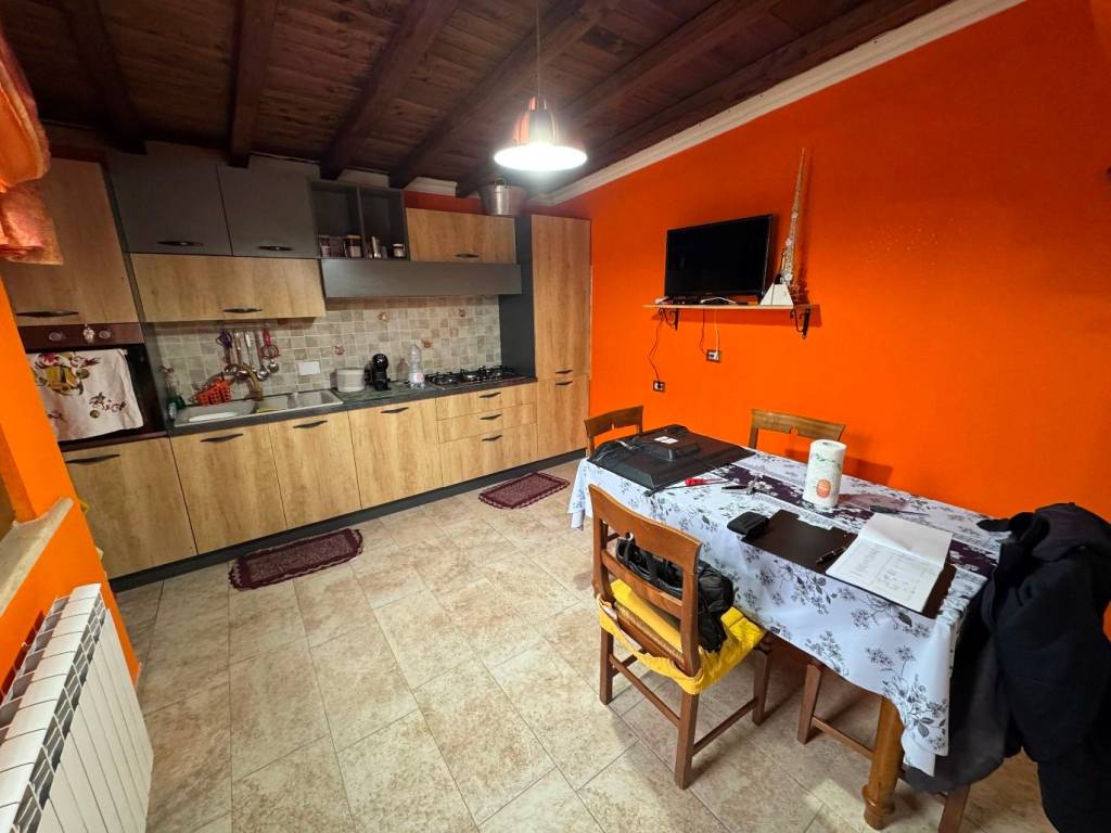 appartamento in vendita ad Ardea in zona Marina di Ardea