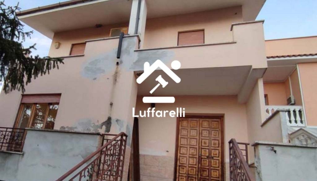 casa indipendente in vendita ad Ardea