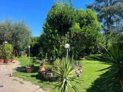 casa indipendente in vendita ad Ardea in zona Nuova California