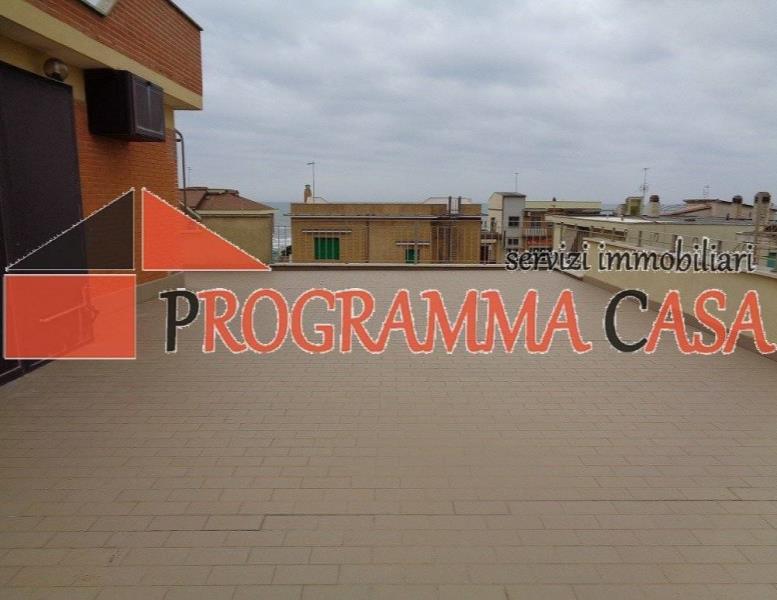 appartamento in vendita ad Ardea in zona Banditella