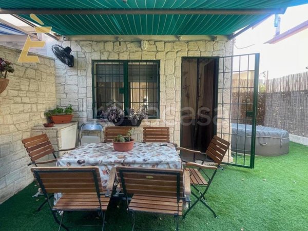 appartamento in vendita ad Ardea in zona Colle Romito