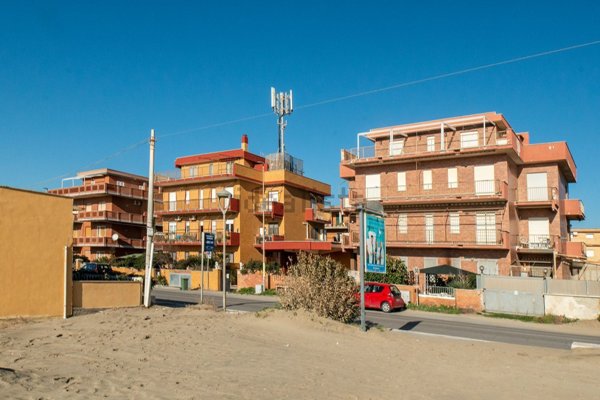 appartamento in vendita ad Ardea in zona Marina di Ardea