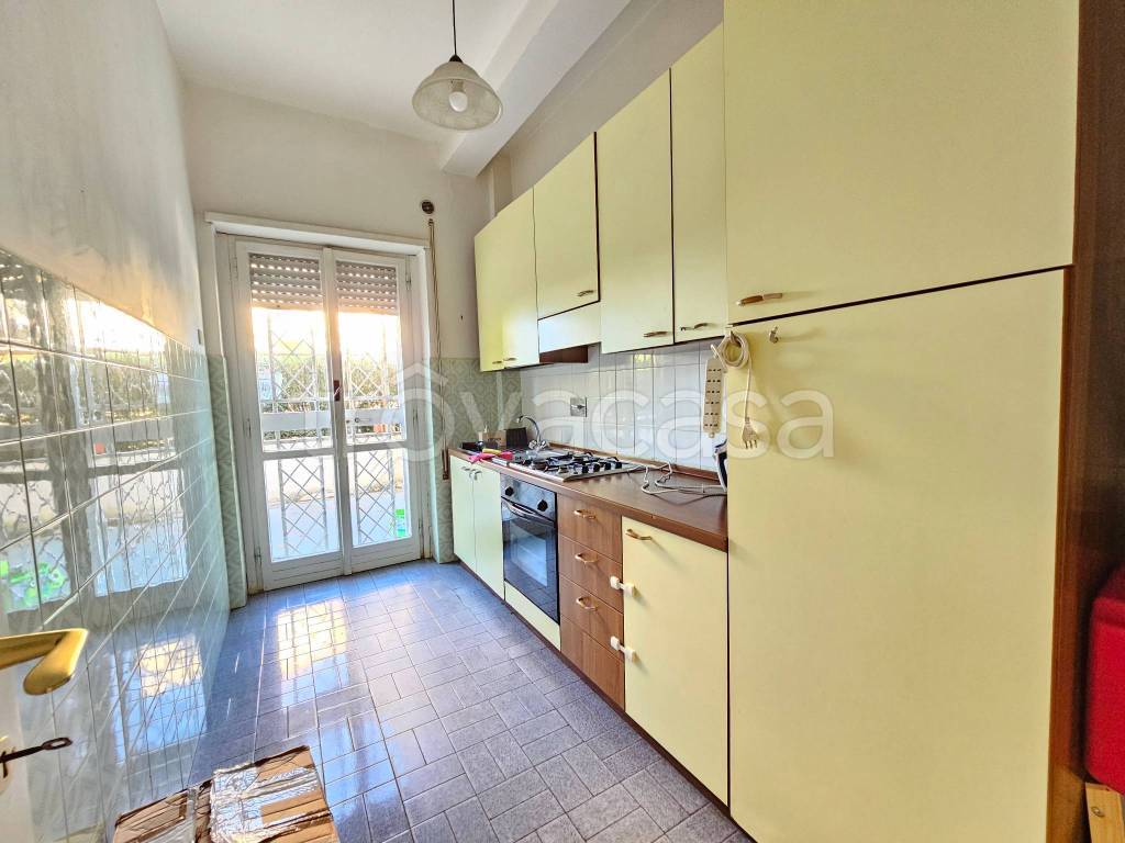 appartamento in vendita ad Ardea in zona Marina di Ardea