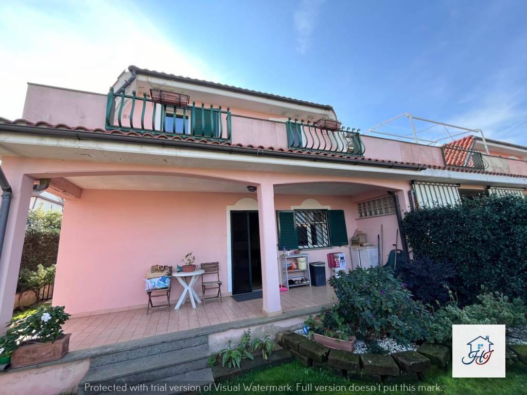 casa indipendente in vendita ad Ardea in zona Colle Romito