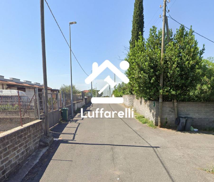 casa indipendente in vendita ad Ardea in zona Villaggio Ardeatino