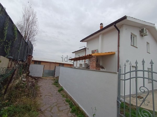 appartamento in vendita ad Ardea