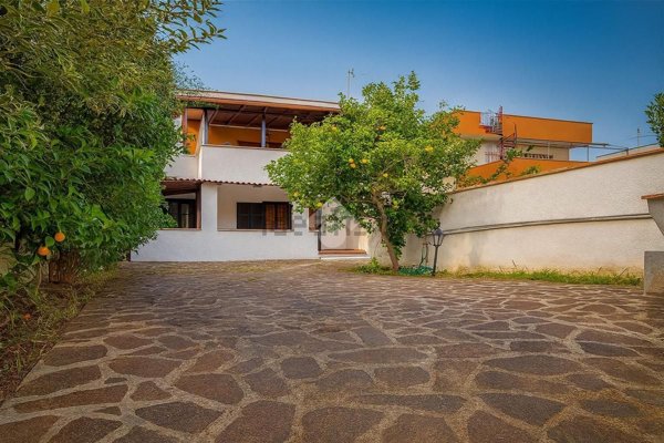 appartamento in vendita ad Ardea in zona Lido dei Pini