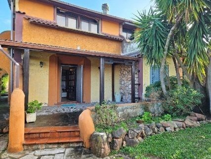 casa indipendente in vendita ad Ardea