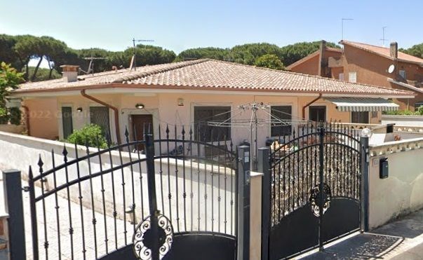 casa indipendente in vendita ad Ardea