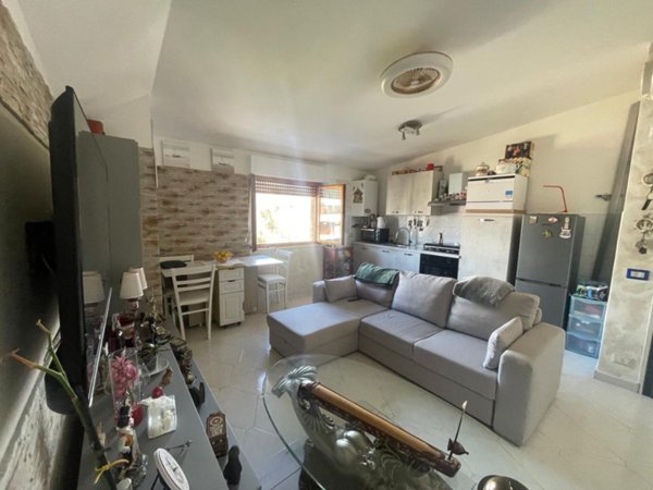 appartamento in vendita ad Ardea in zona Marina di Ardea