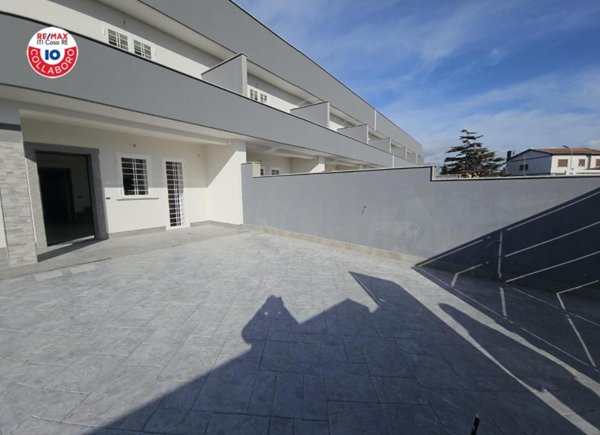 casa indipendente in vendita ad Ardea in zona Nuova Florida