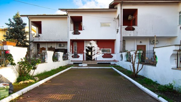 casa indipendente in vendita ad Ardea