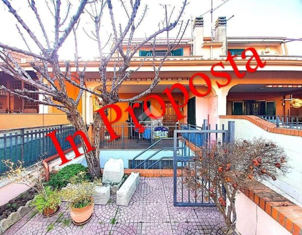 casa indipendente in vendita ad Ardea in zona Nuova Florida