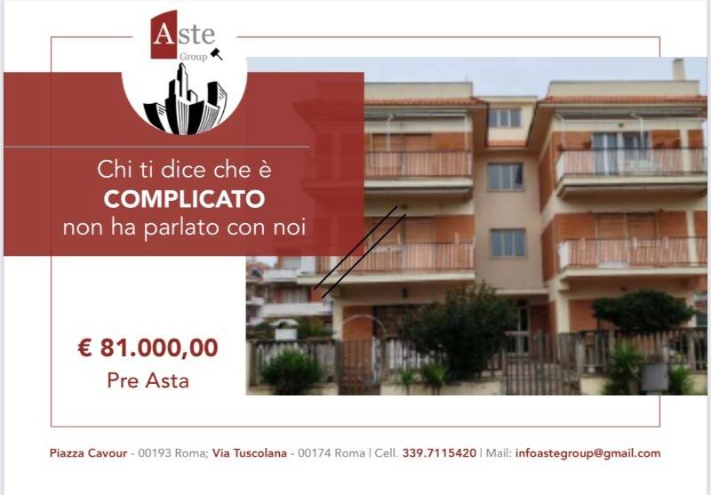 appartamento in vendita ad Ardea in zona Marina di Ardea
