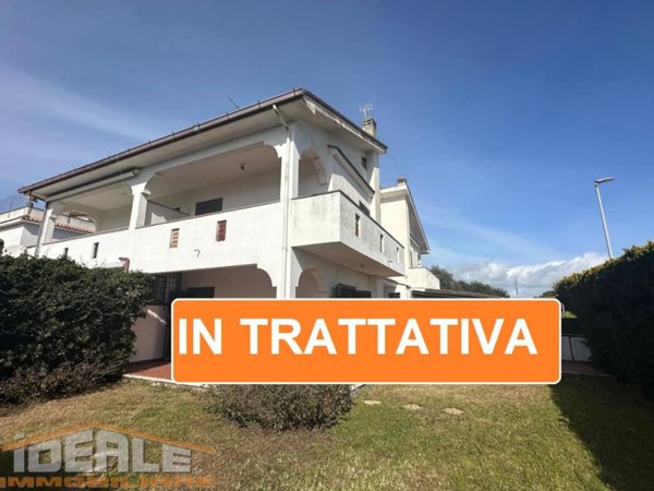 casa indipendente in vendita ad Ardea