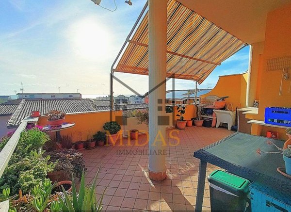 appartamento in vendita ad Ardea in zona Marina di Ardea