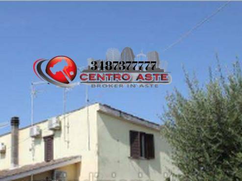 appartamento in vendita ad Ardea in zona Nuova Florida
