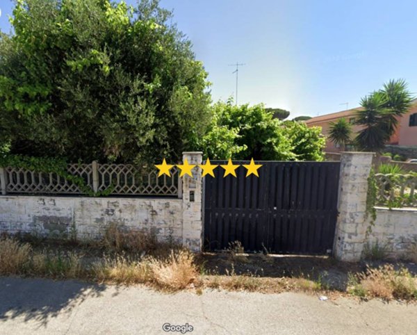appartamento in vendita ad Ardea in zona Marina di Ardea