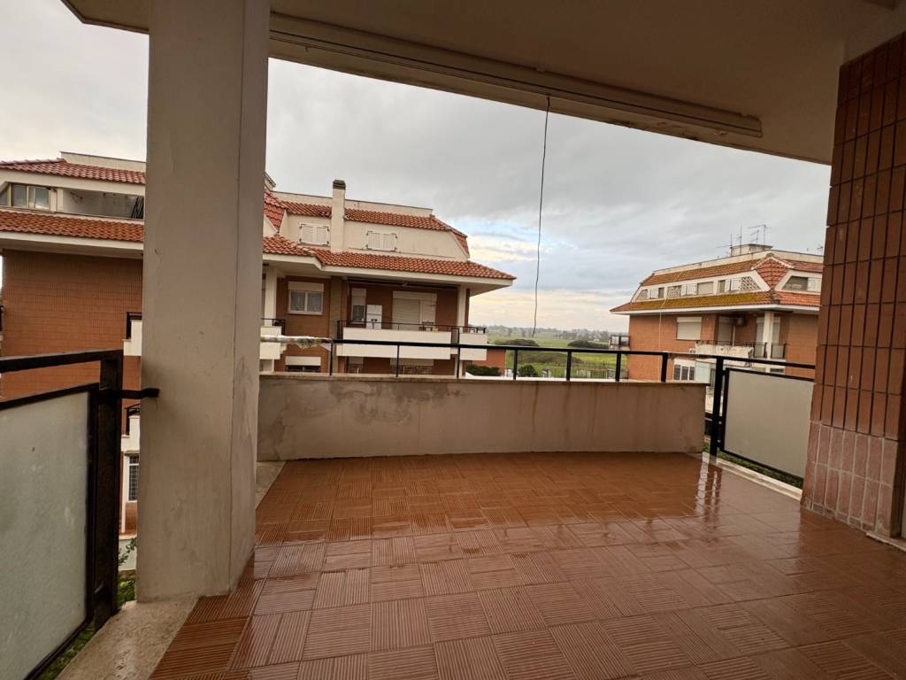 appartamento in vendita ad Ardea in zona Marina di Ardea