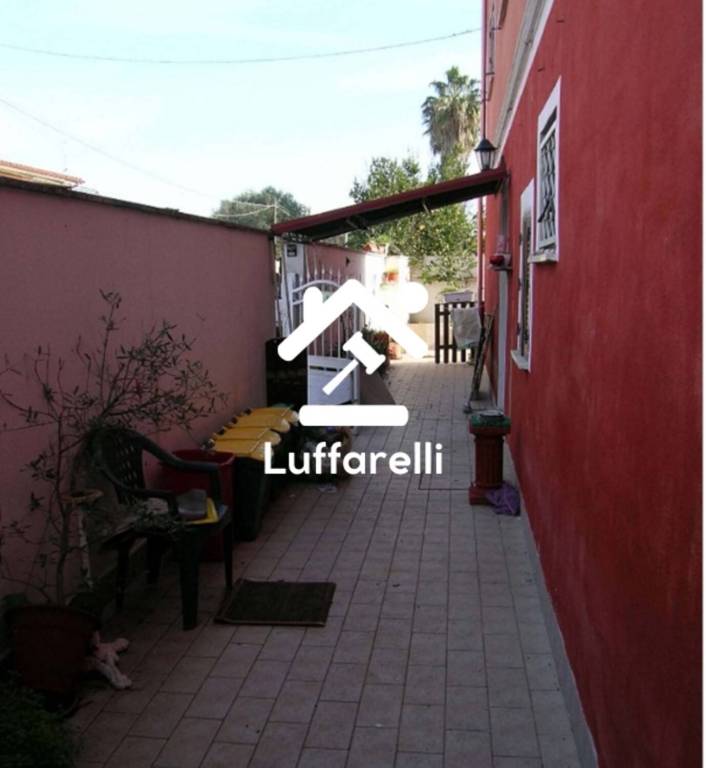 appartamento in vendita ad Ardea in zona Banditella