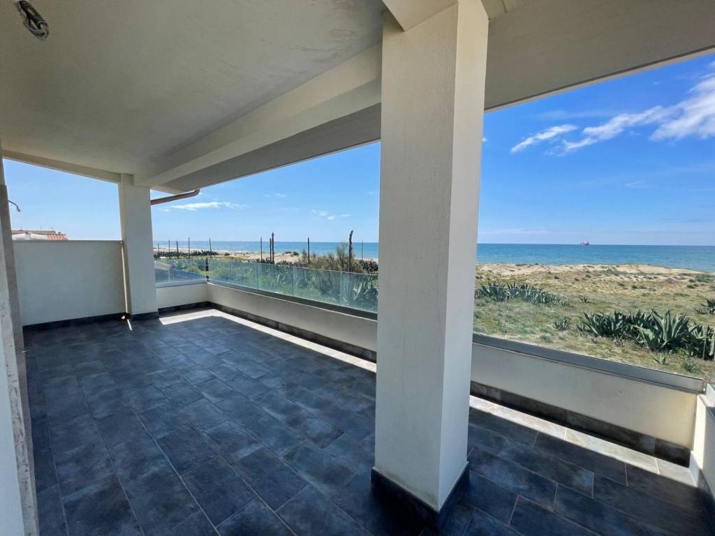 appartamento in vendita ad Ardea in zona Marina di Ardea