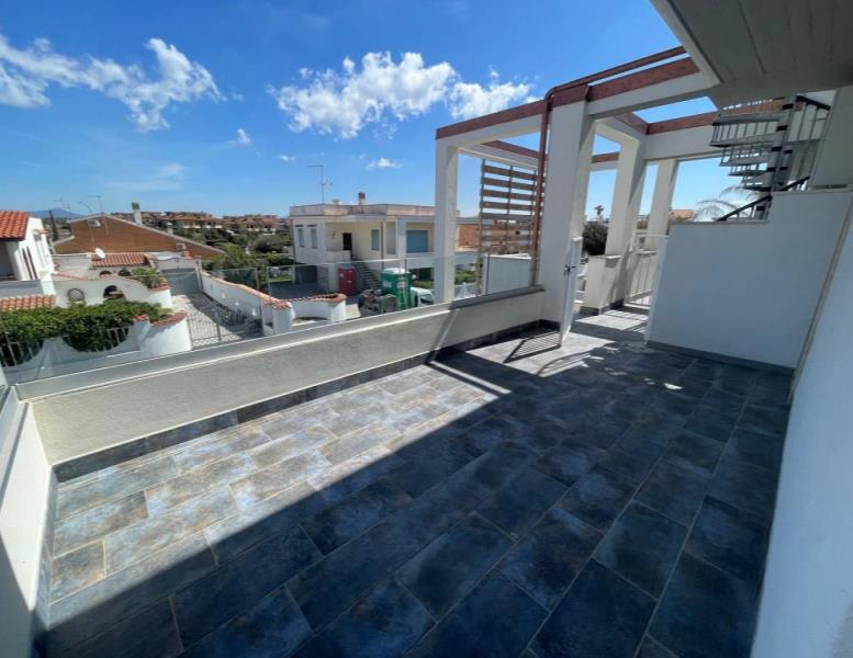 appartamento in vendita ad Ardea in zona Marina di Ardea