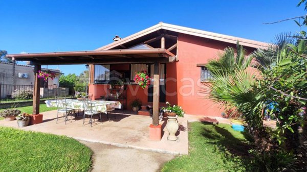 casa indipendente in vendita ad Ardea
