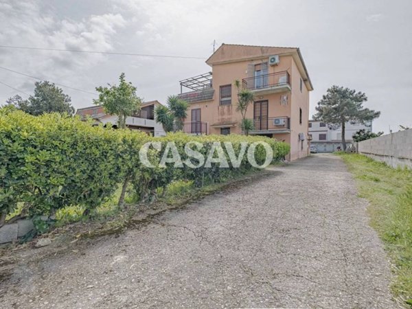 appartamento in vendita ad Ardea in zona Marina di Ardea