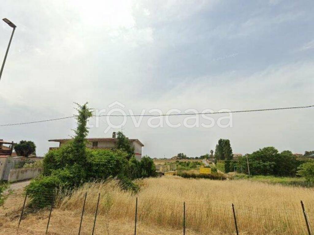casa indipendente in vendita ad Ardea in zona Castagnetta