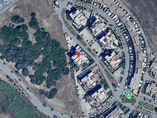 appartamento in vendita ad Ardea in zona Marina di Ardea