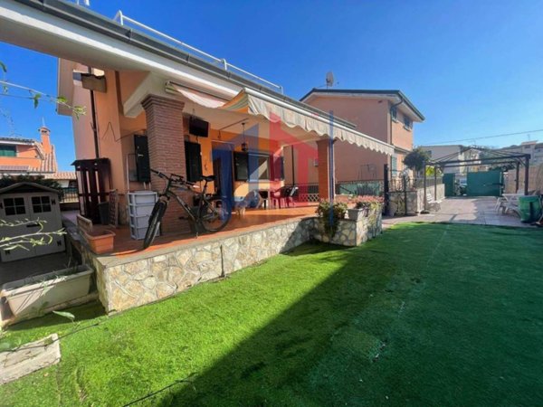 casa indipendente in vendita ad Ardea in zona Nuova Florida