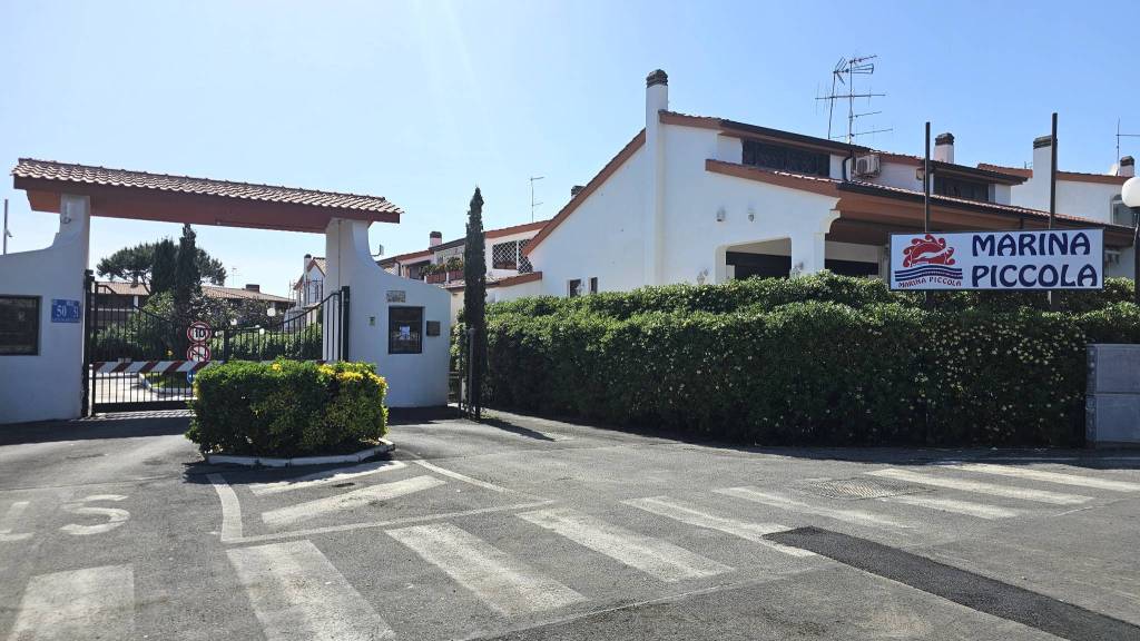 appartamento in vendita ad Ardea