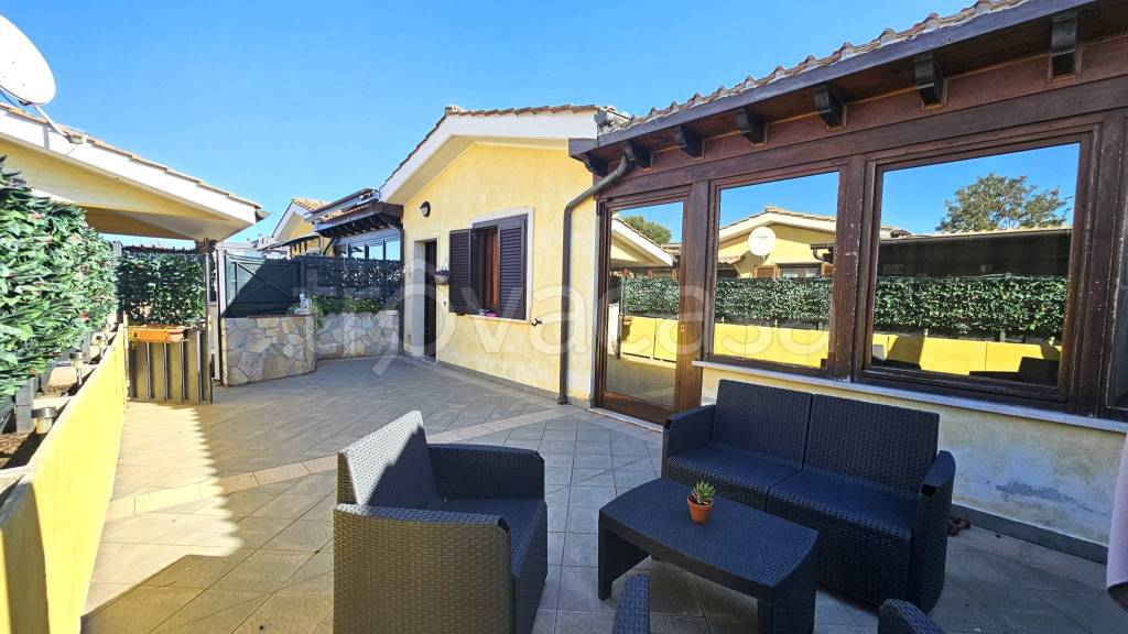 casa indipendente in vendita ad Ardea in zona Nuova Florida
