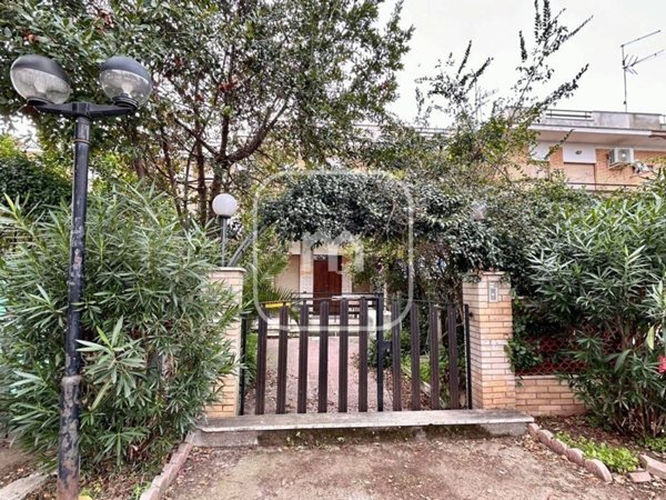 casa indipendente in vendita ad Ardea