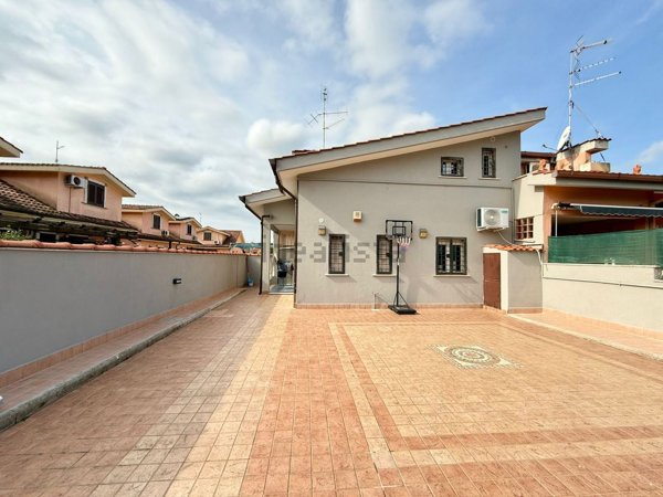 appartamento in vendita ad Ardea