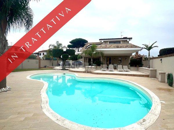 casa indipendente in vendita ad Ardea in zona Nuova Florida