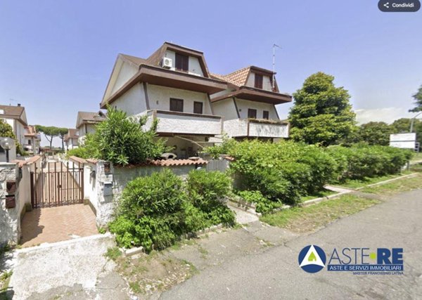 casa indipendente in vendita ad Ardea