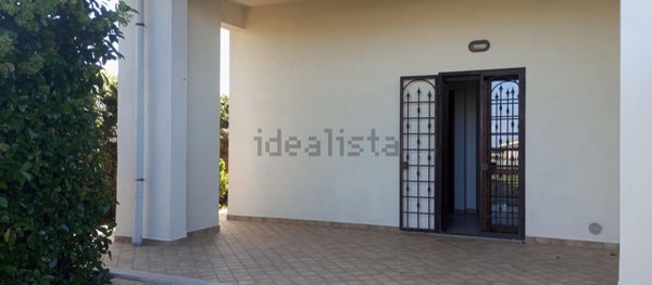 appartamento in vendita ad Ardea in zona Marina di Ardea