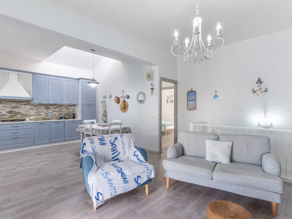 casa indipendente in vendita ad Ardea in zona Marina di Ardea