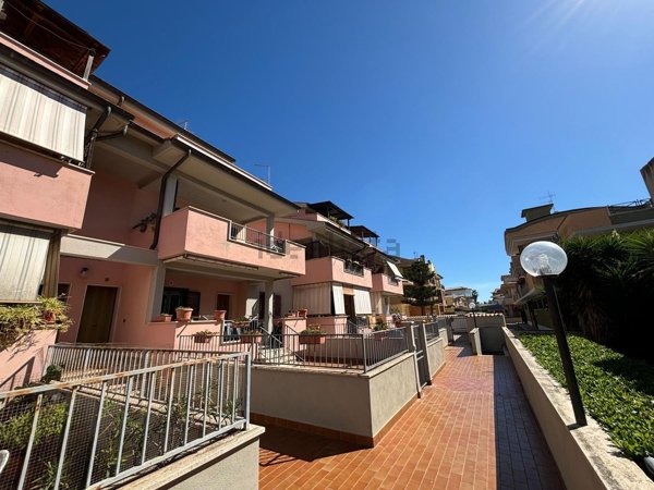 appartamento in vendita ad Ardea