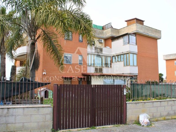 appartamento in vendita ad Ardea in zona Marina di Ardea