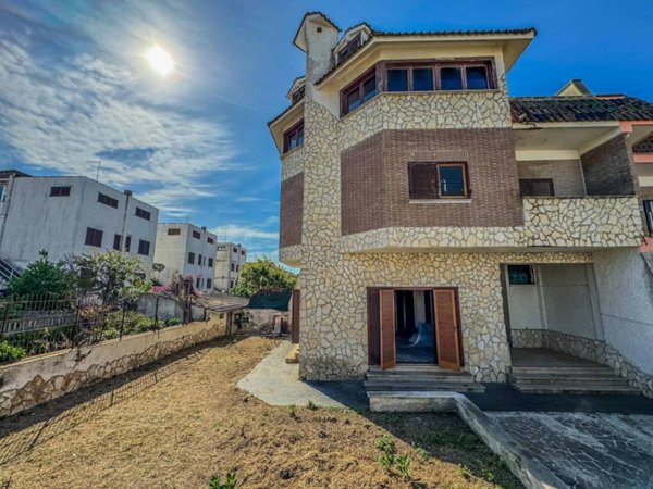 casa indipendente in vendita ad Ardea in zona Marina di Ardea