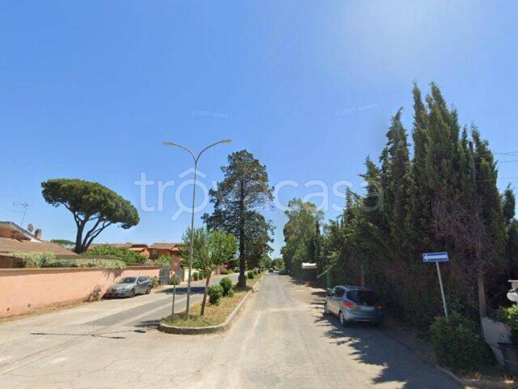 appartamento in vendita ad Ardea in zona Colle Romito
