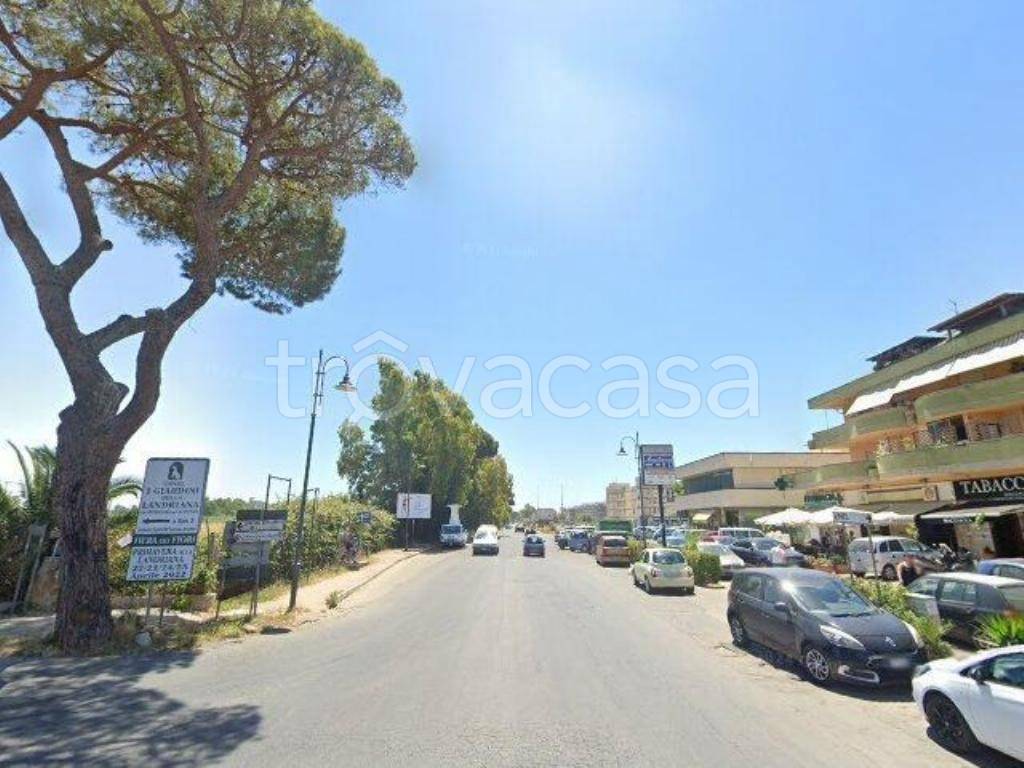 appartamento in vendita ad Ardea in zona Nuova California