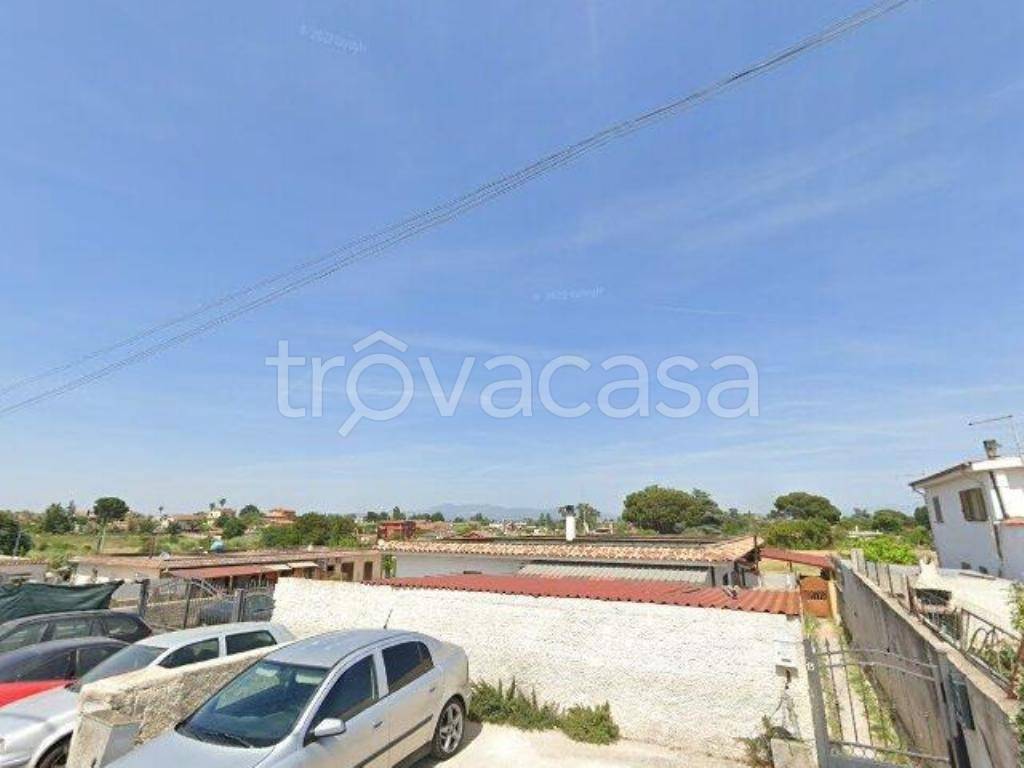 appartamento in vendita ad Ardea in zona Nuova California