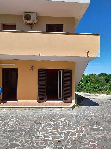 appartamento in vendita ad Ardea in zona Nuova California