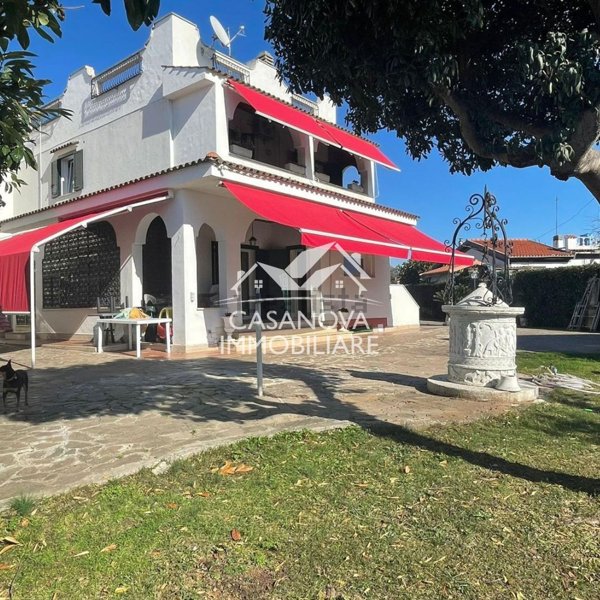 casa indipendente in vendita ad Ardea in zona Nuova Florida