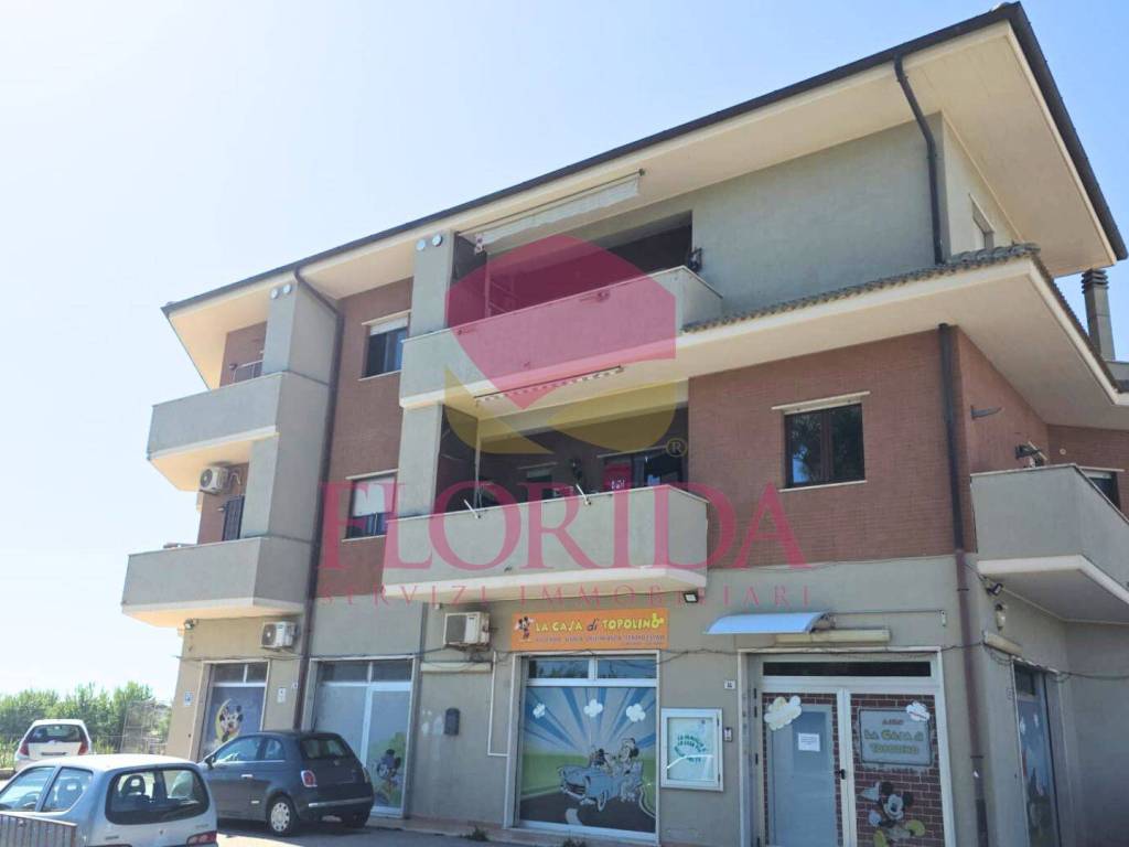 appartamento in vendita ad Ardea in zona Nuova California